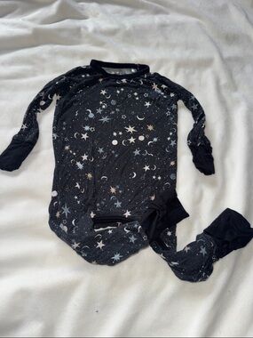 Little Sleepies Black Star & Moon Crescent Zippy 3/6 months